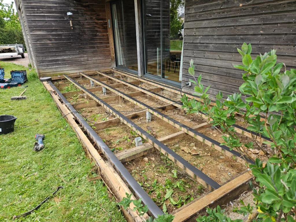 Structure lambourdes avec bande résiliente après dépose lames Avenay