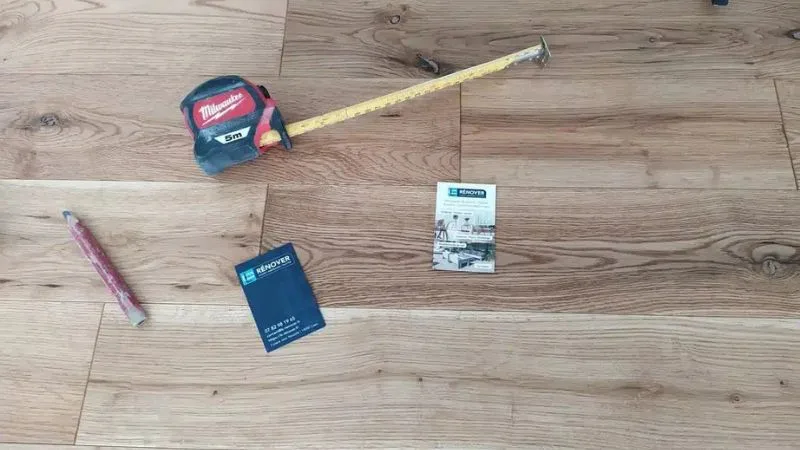 Parquet chêne massif posé à Caen — lames larges, finition soignée
