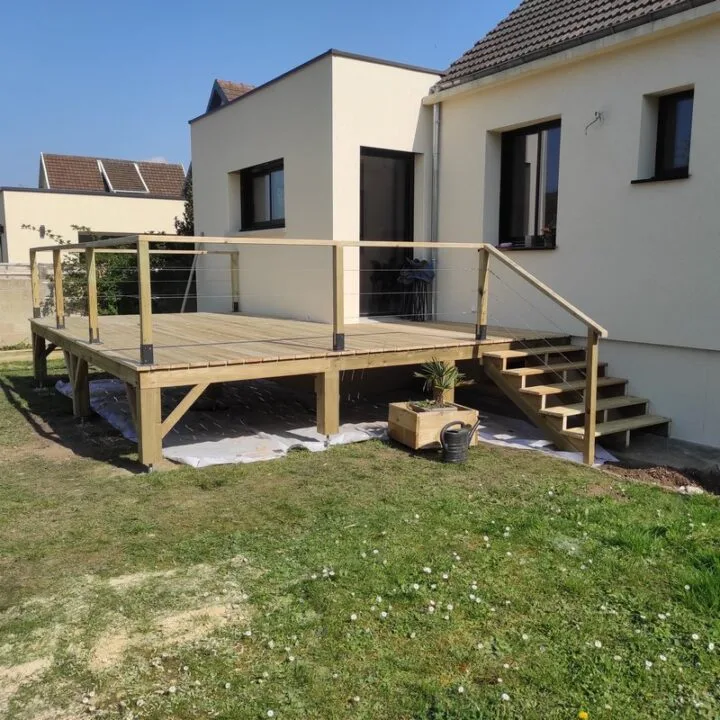 Terrasse bois sur pilotis Mondeville 